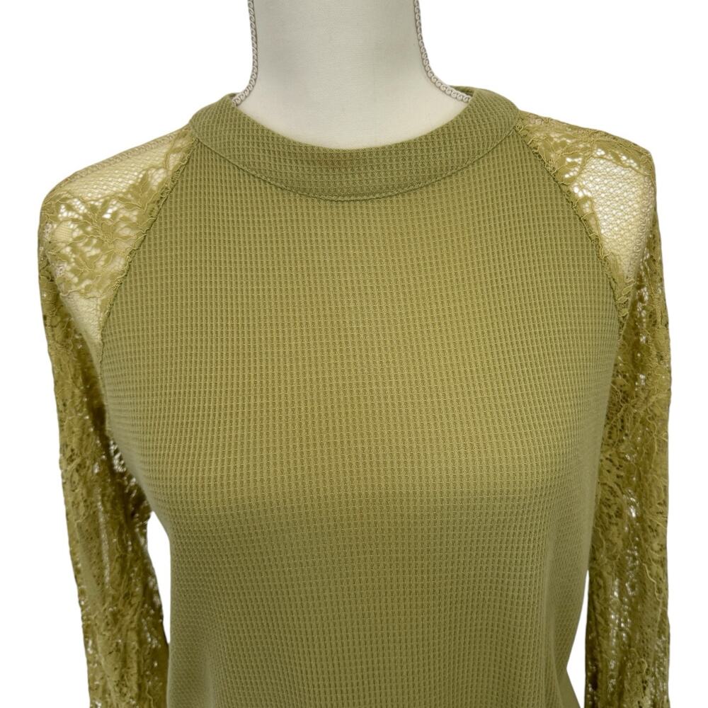 MIHOLL Olive Green Waffle Knit Top with Sheer Floral Lace Long Sleeve Size Small - Picture 6 of 11